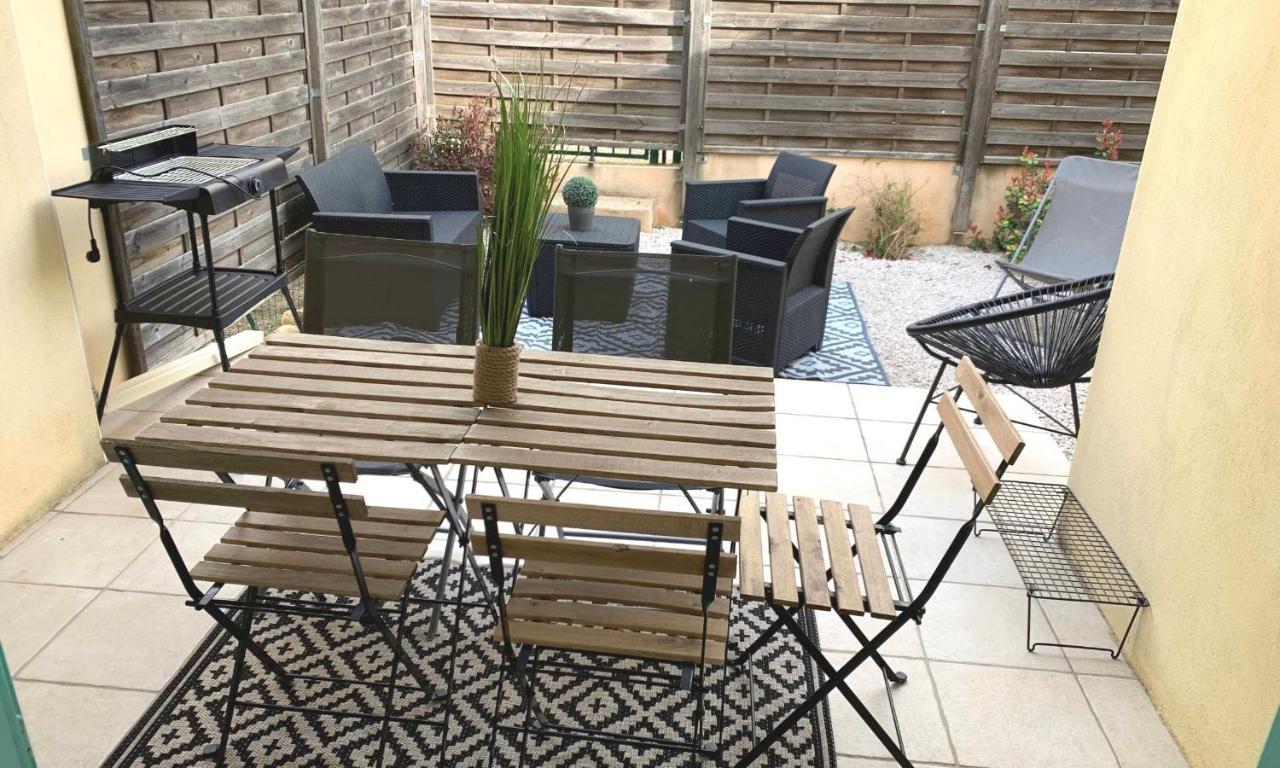 Maison T4 -Jardin+ Parking+ Clim -Proche Remparts Aigues-Mortes Kültér fotó