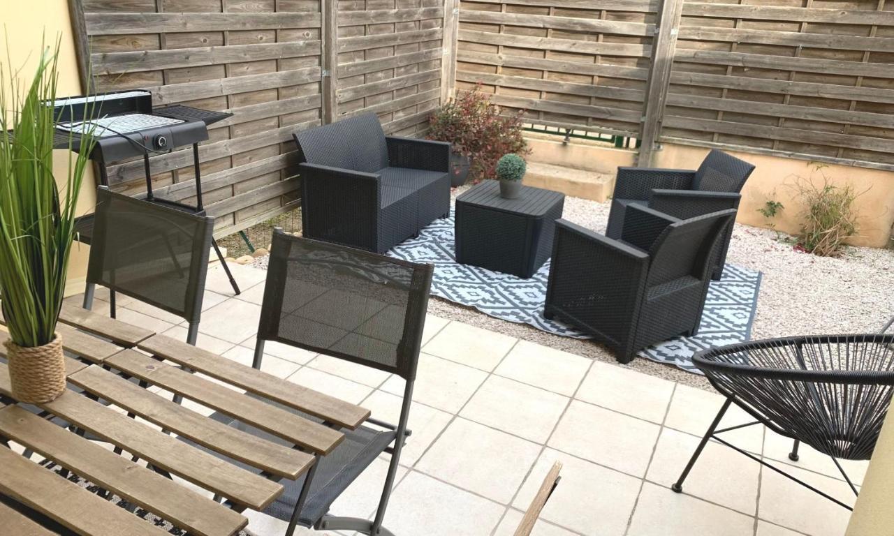 Maison T4 -Jardin+ Parking+ Clim -Proche Remparts Aigues-Mortes Kültér fotó
